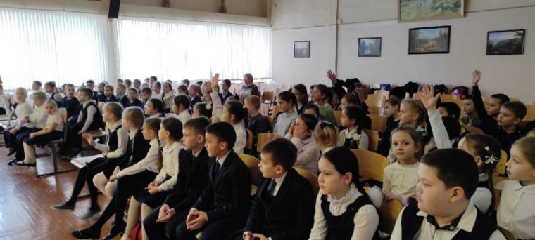 КРЕЩЕНСКИЕ ЗАБАВЫ.